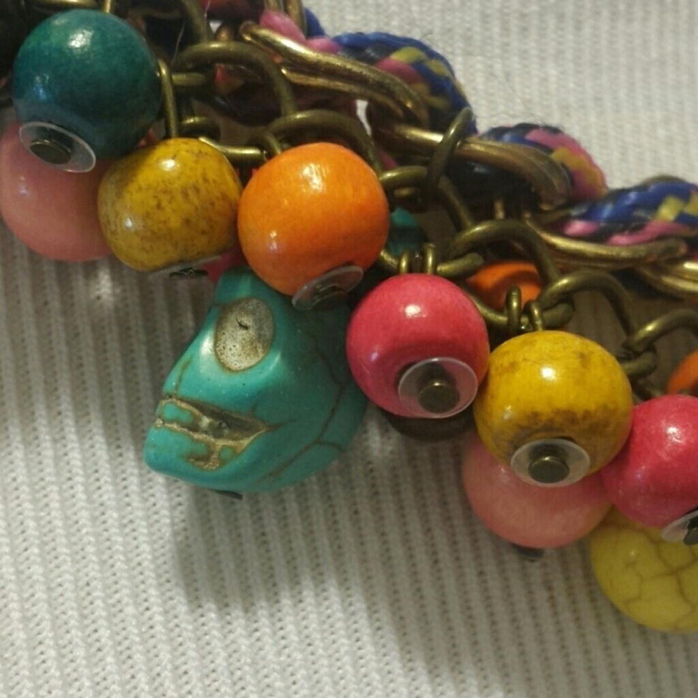 Colorful statement necklace - Picture 2 of 3